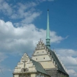 Dstojn crkevn poheb v kostele Pardubice s uloenm do hrobu na mstnm hbitov. Doprava zesnulho z Pardubice cena od 14 400 K v. DPH